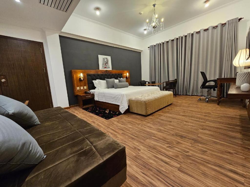 Covanro Sigiriya - Brand New Luxury Hotel Exterior photo