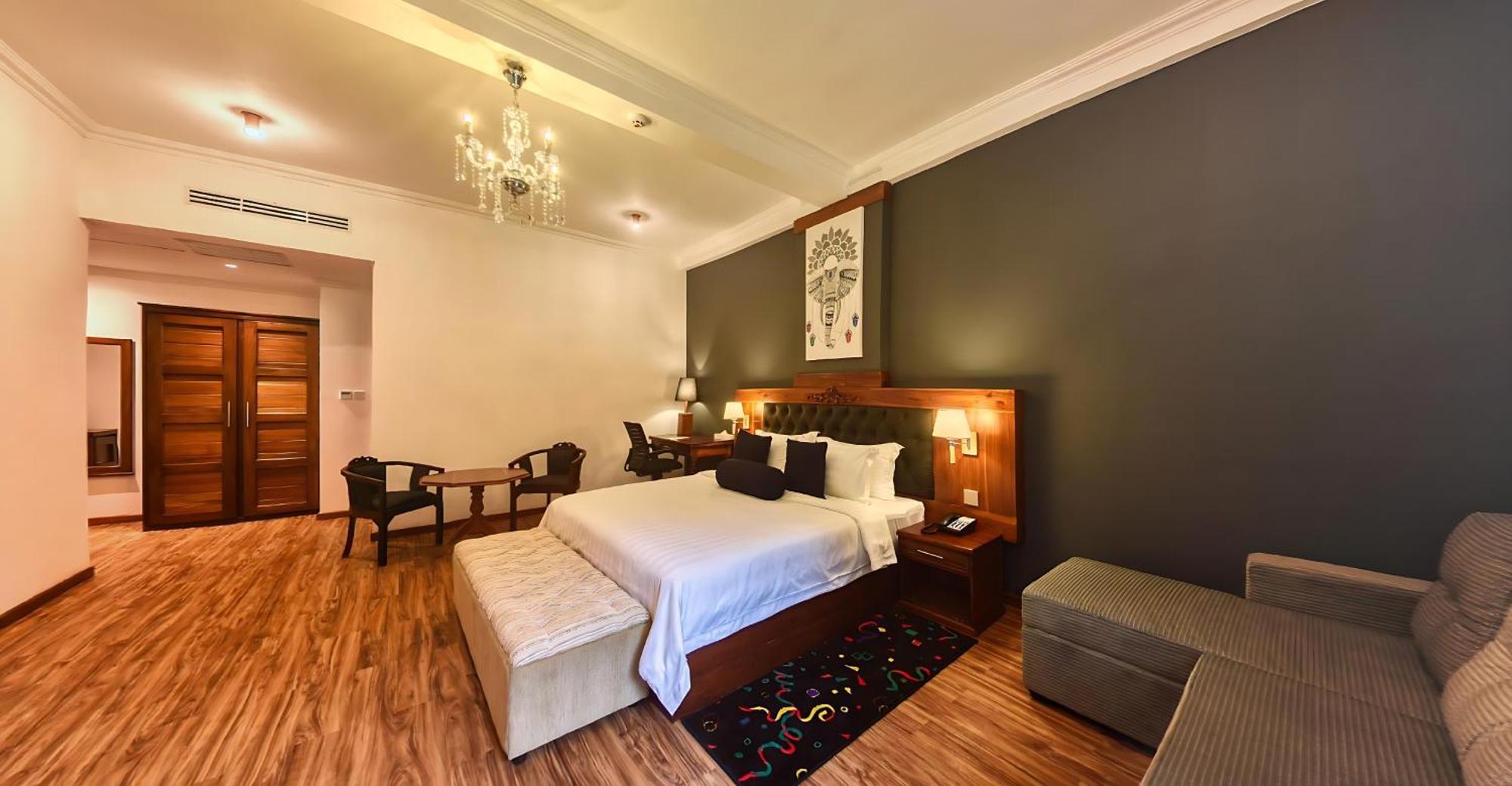 Covanro Sigiriya - Brand New Luxury Hotel Exterior photo