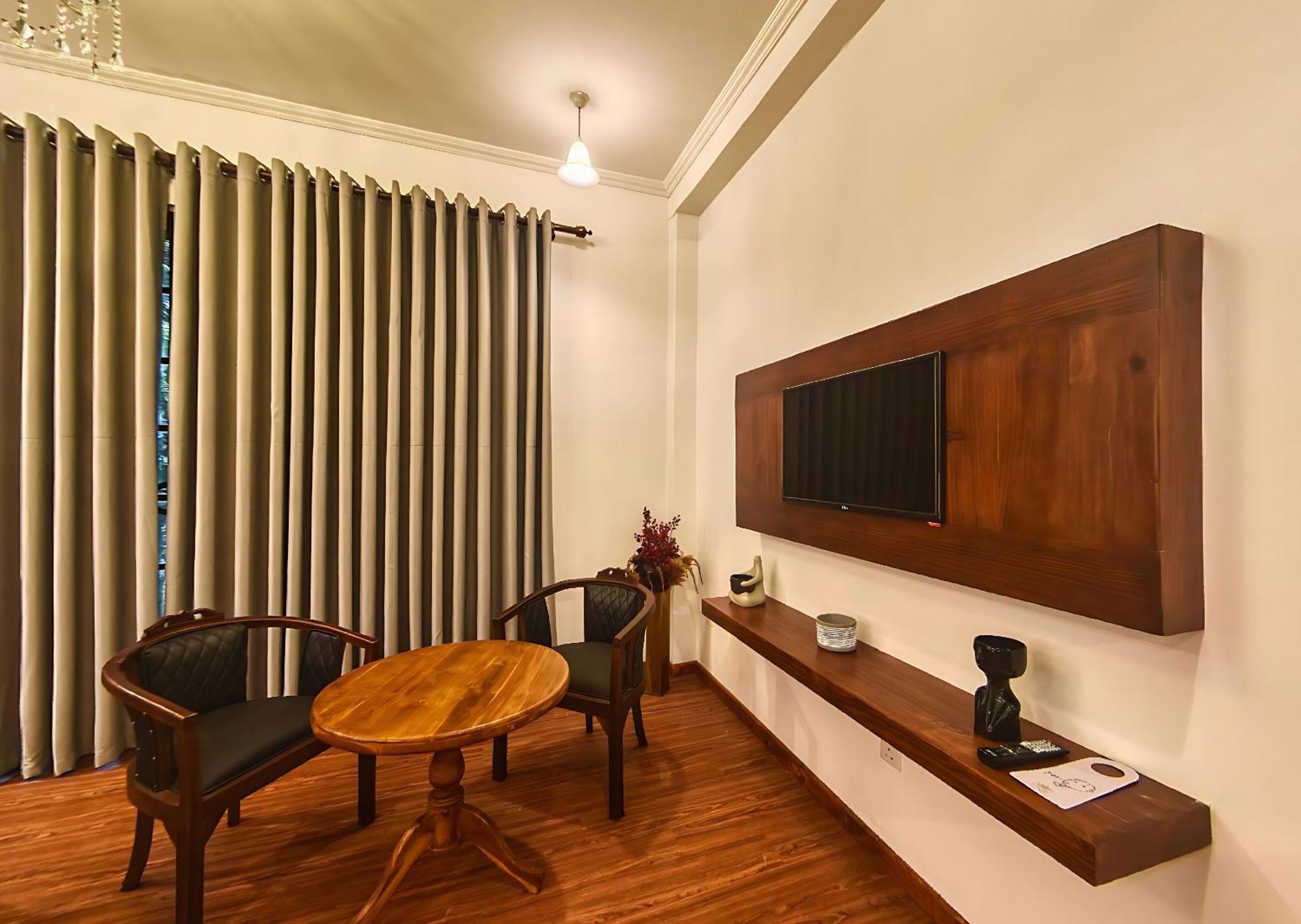 Covanro Sigiriya - Brand New Luxury Hotel Exterior photo